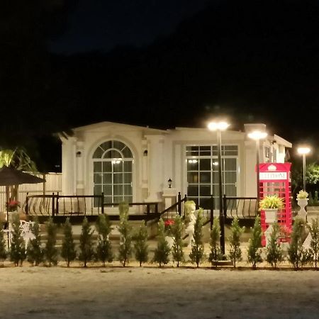 Khaoyaitriplefive Bed and Breakfast Ban Thung Sawang Exteriör bild