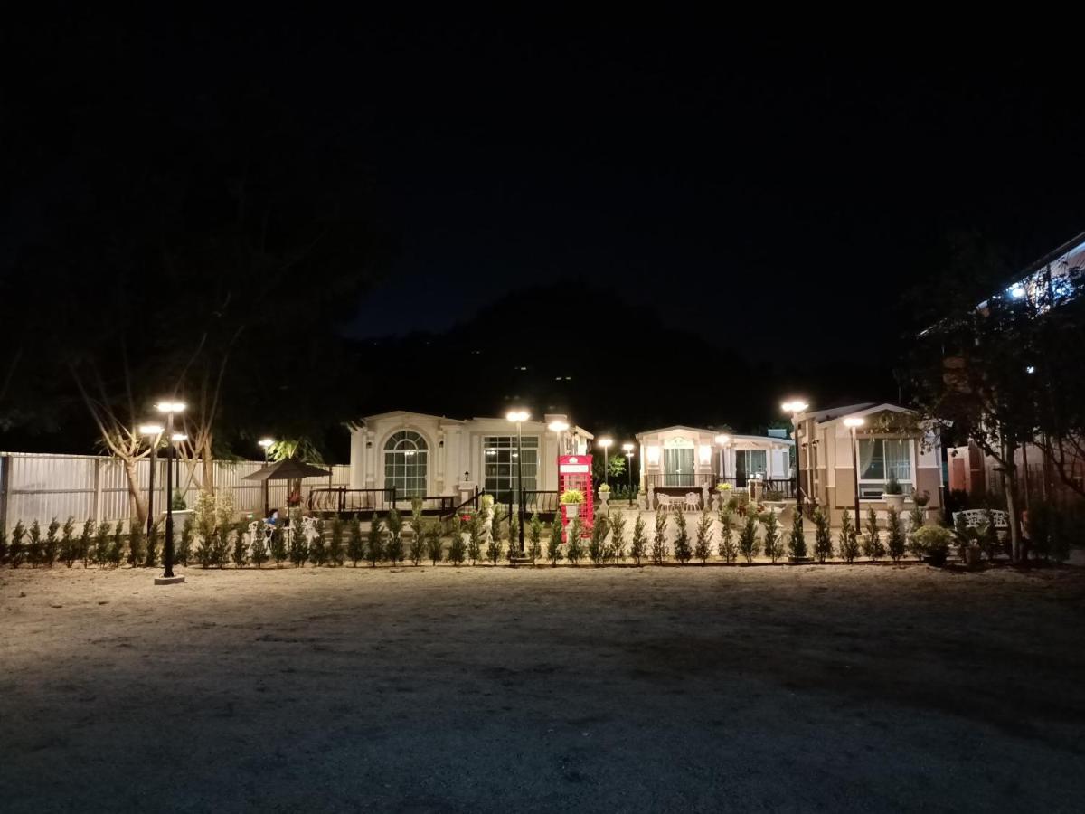 Khaoyaitriplefive Bed and Breakfast Ban Thung Sawang Exteriör bild