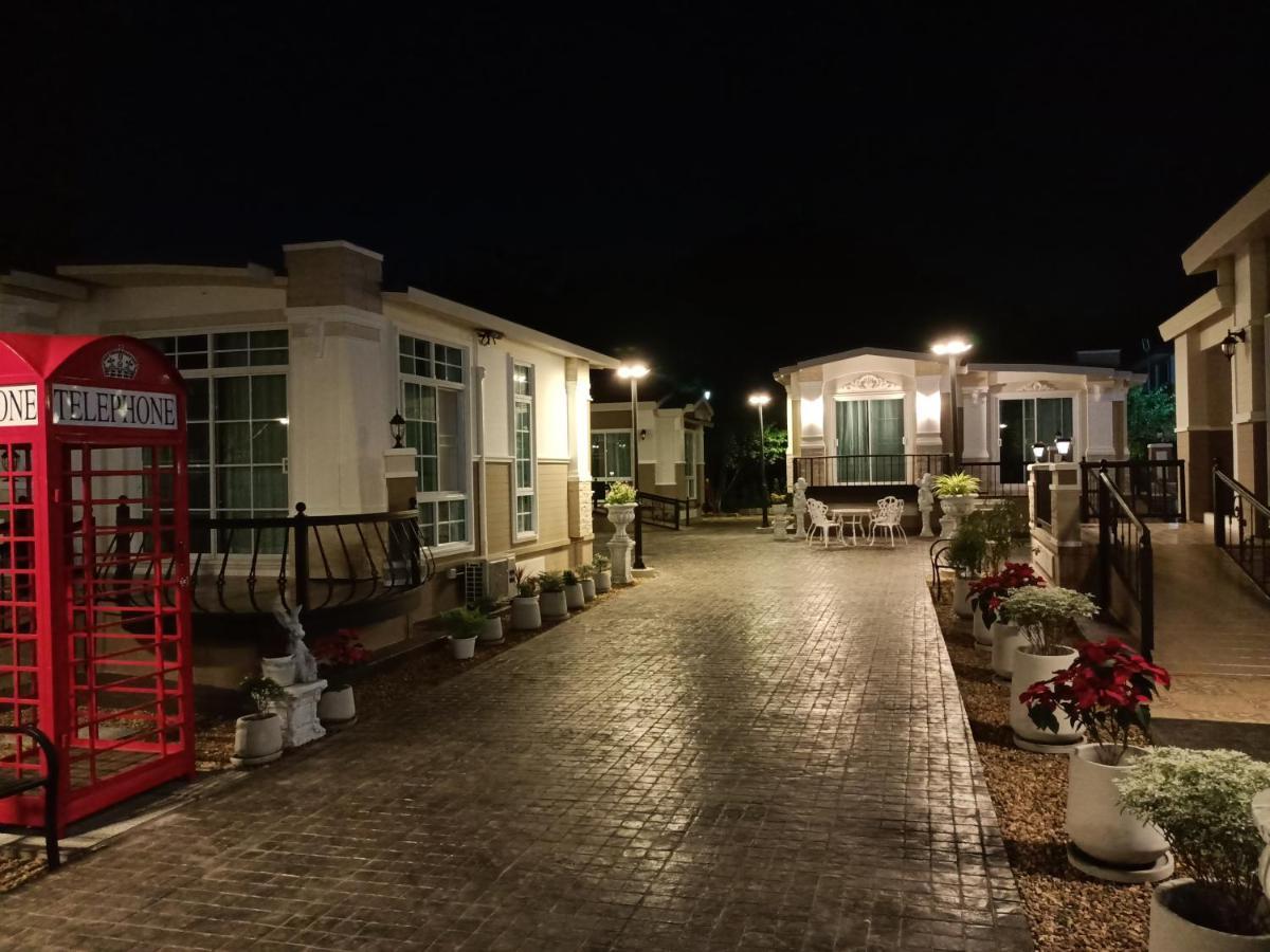 Khaoyaitriplefive Bed and Breakfast Ban Thung Sawang Exteriör bild