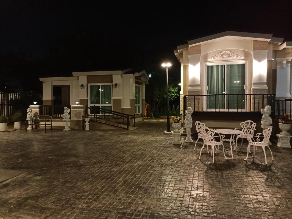 Khaoyaitriplefive Bed and Breakfast Ban Thung Sawang Exteriör bild