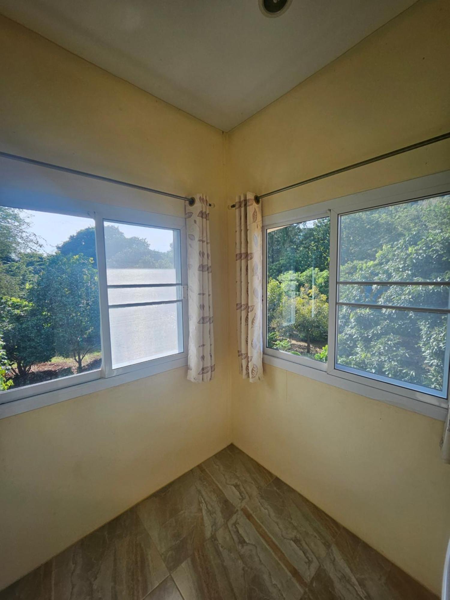 Khaoyaitriplefive Bed and Breakfast Ban Thung Sawang Exteriör bild